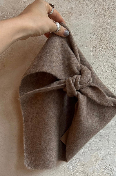 BILLY BAMBOO Scarf Tie