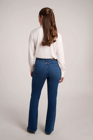 YOGA JEANS Alex Cut - Larissa