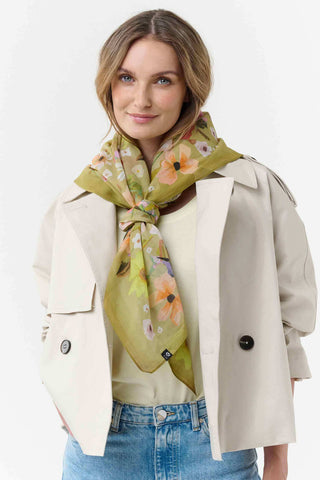 FRAAS Floral Pattern Square Scarf