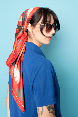 DORA NOLA Small Silk Scarf 90 - All the Way