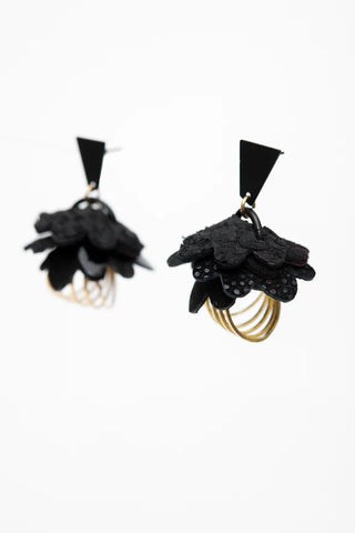 VEINAGE Snow Flower Earrings
