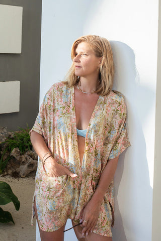 LOUVE Kimono - Pastel