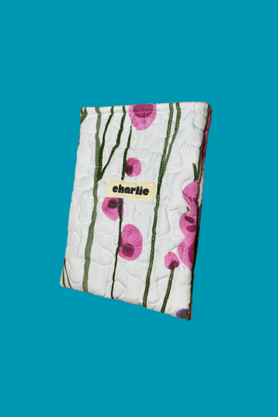 CHARLIE Small Book Sleeve - Hydrangea