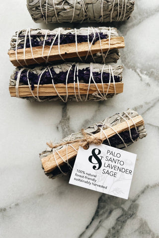 ESSENCE OF LIFE ORGANICS Tache de Palo Santo et Sauge Blanche à la Lavande