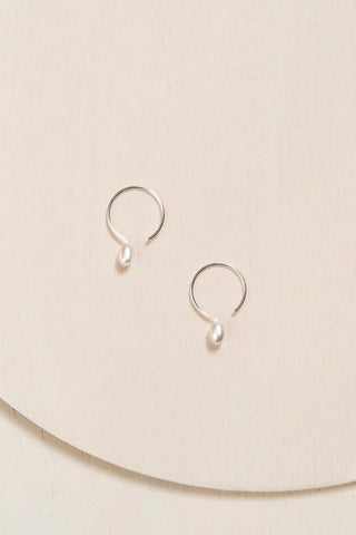 CAMILLETTE Petit Anneaux Argent et Perle 13mm