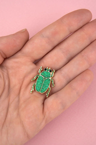 COUCOU SUZETTE Pin's Scarabée