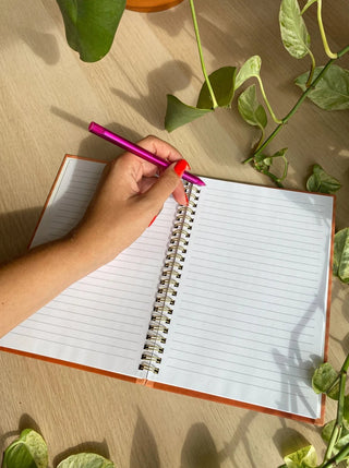 ITSFUNNYHOWWW Carnet de Notes Laurie